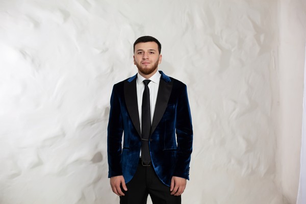 Астемир Тезадов