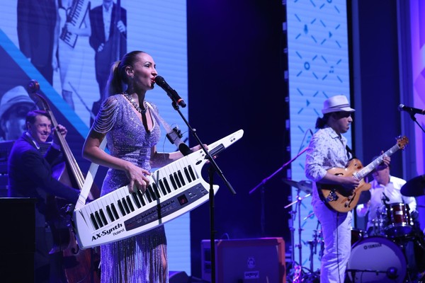 Концерт Оркестра «Искусство Музыки» и джазового Квартета Олега и Натальи Бутман. «Магия Симфоджаза»