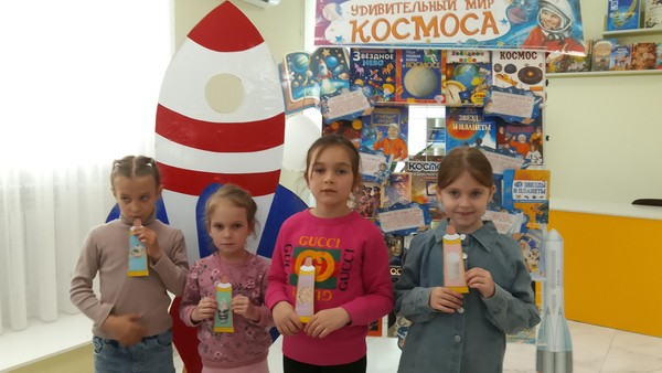 Час литературных открытий «Белка и Стрелка: невероятная история космических собак»