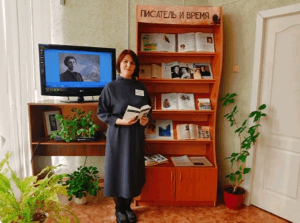 Литературный час «А. А. Блок – выдающийся русский поэт-символист»