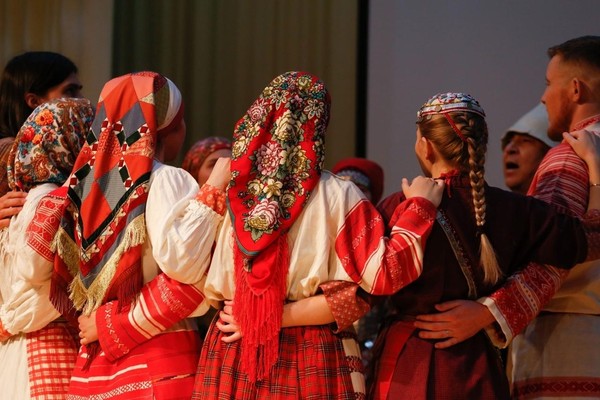 Фестиваль удмуртского фольклора «Шара-шара» («Громко»)