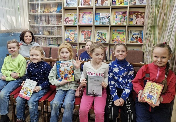 Праздничная программа «Мама первое слово в нашей судьбе»