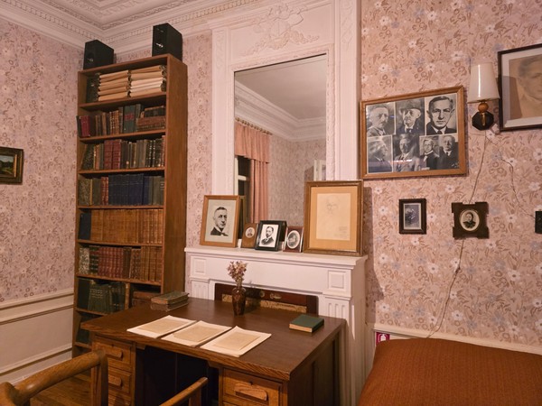 Тематическая экскурсия по парижскому кабинету И.А. Бунина