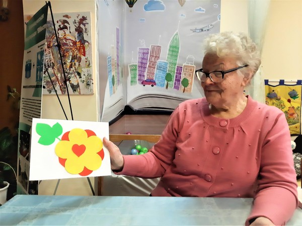 Литературно-музыкальная гостиная «Все краски жизни для тебя»