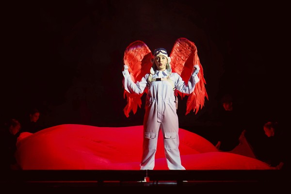 Спектакль «Бумажный солдат»