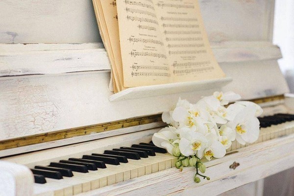 Концерт «Музыкальный букет для мамы»