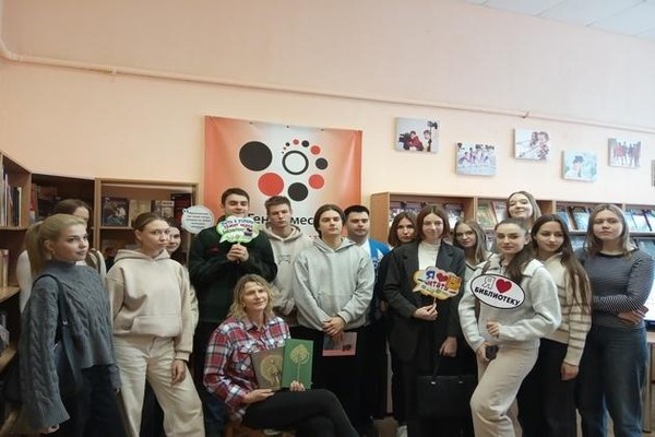 Литературно-музыкальный вечер «Не забывайте матерей!»