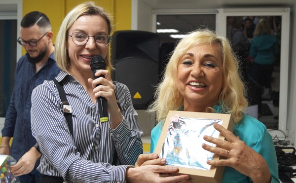 Празднично-игровая программа «Улыбка матери»