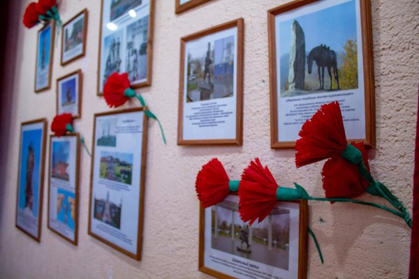 Патриотическая экспозиция «Герои на все времена»