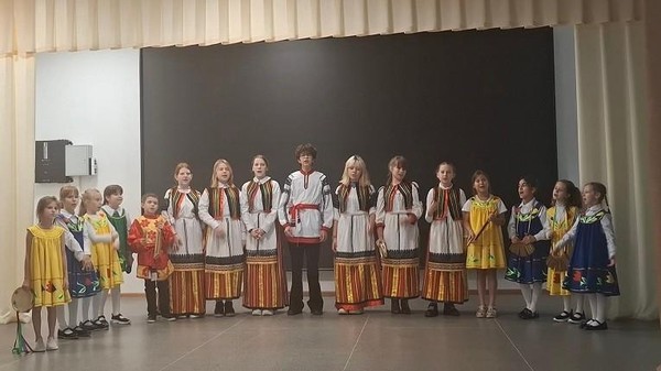 Общешкольный концерт «Любимая мамочка моя...»