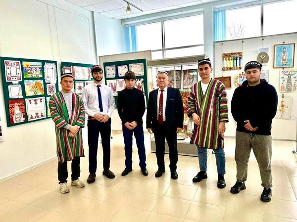 В Чебоксарах День чувашской вышивки отметят патриотично