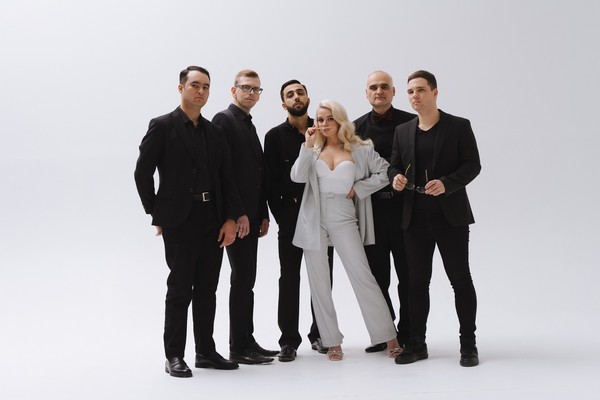 Хочу тебя я радовать