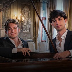 Лоренцо и Габриэле Баньяти