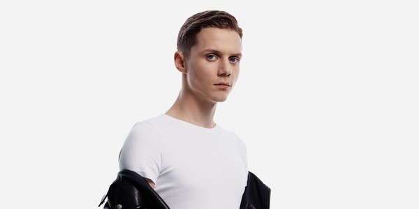 Ваня Дмитриенко