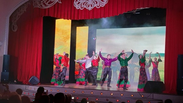 Концертная программа «День матери»