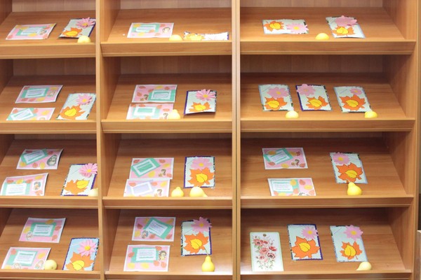 «Для мамы с любовью». Выставка декоративно-прикладного творчества