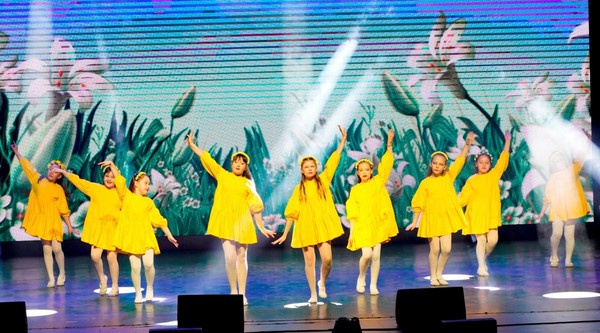 Праздничный концерт «МаМы»