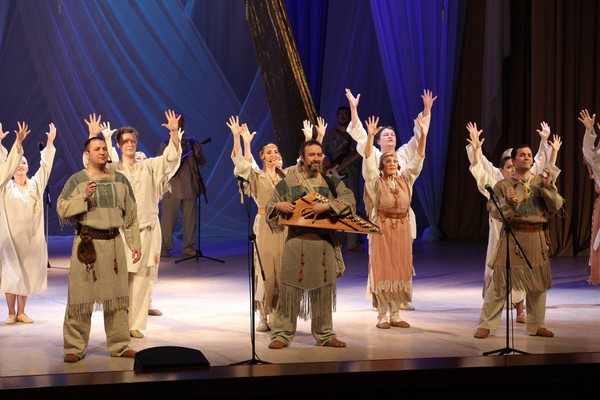 Юбилейный концерт ансамбля народной музыки, песни и танца «ЧереповецЪ»