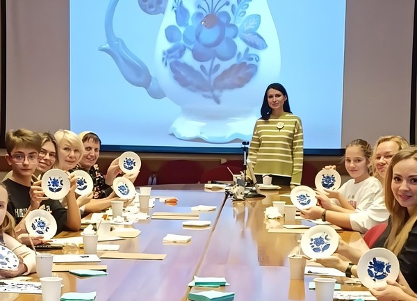 Лекция «Новгородский художественный фарфор»