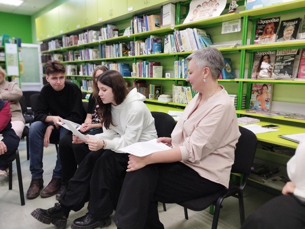 Час поэзии «Последний романтик»