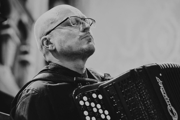 Концерт «Механизмы нежности». Андрей Дикоев. Баян