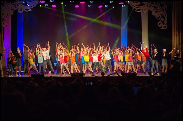 Музыкальная программа для старшеклассников Орджоникидзевского района