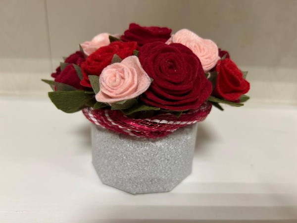 Мастер-класс «Методика создания букета цветов из фетра»