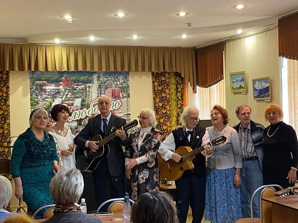 Литературно-музыкальная гостиная «Ой ты, Русь моя милая родина»