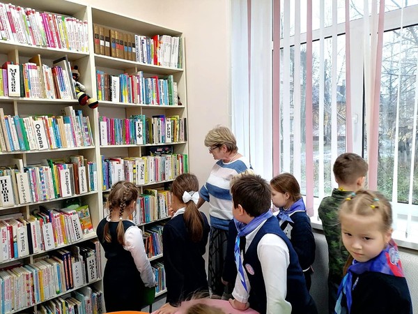 Праздничная программа «Наша мама лучше всех»