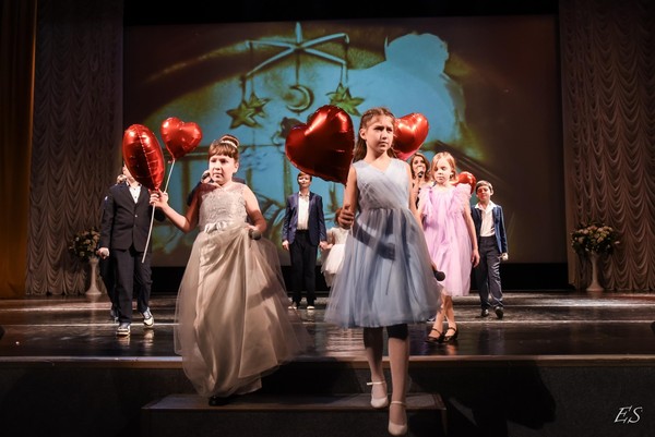 «Родного сердца нежность и забота»