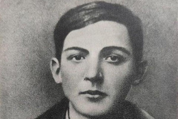 Тематическая беседа «Дети герои. Саша Чекалин»