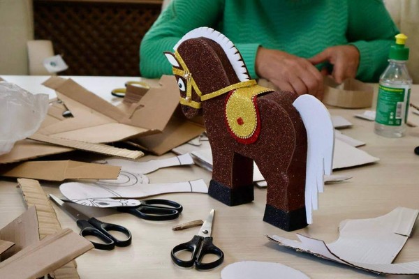 Мастер-класс по изготовлению сувенира из фоамирана