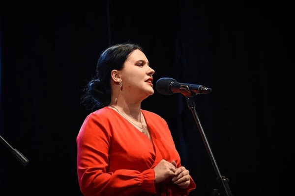 «Разговор со счастьем» из цикла «Песни советского кино»