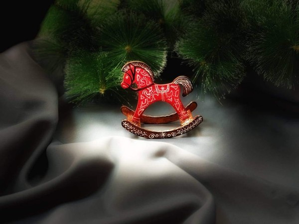 Мастер-класс «Символ года – лошадка»