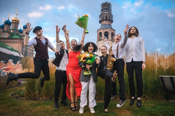 Балканский драйв и эстетика Востока