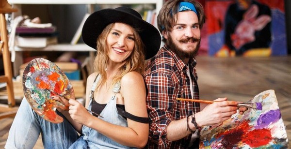 Рисуем в галерее художника