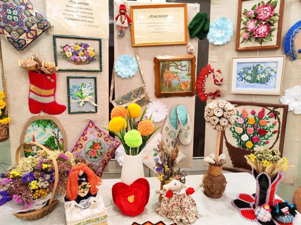 «Руки матери»