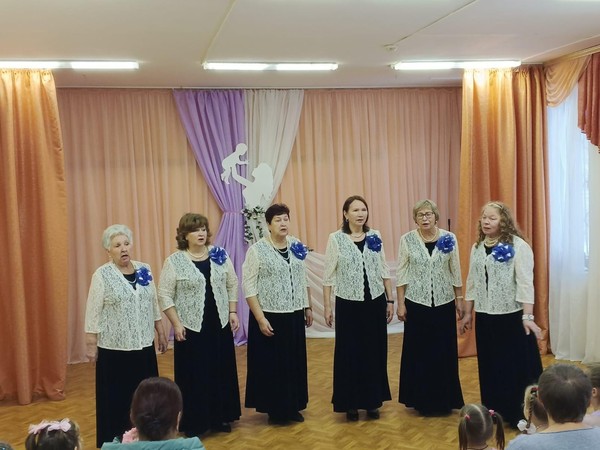 Концерт «Мамин день», посвящённый Дню матери