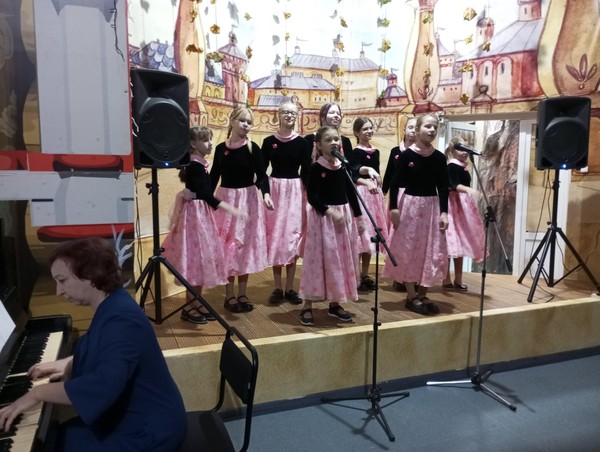 Праздничный концерт «Мама, мамочка, мамуля»