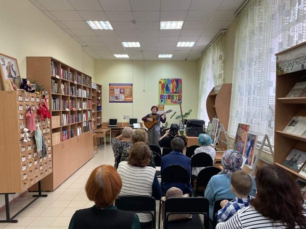 Поэтическое крылечко «Милая, родная»