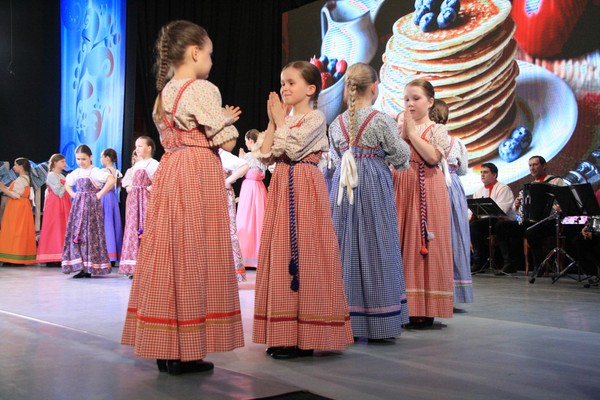 Концертная программа «Если мама рядом!»