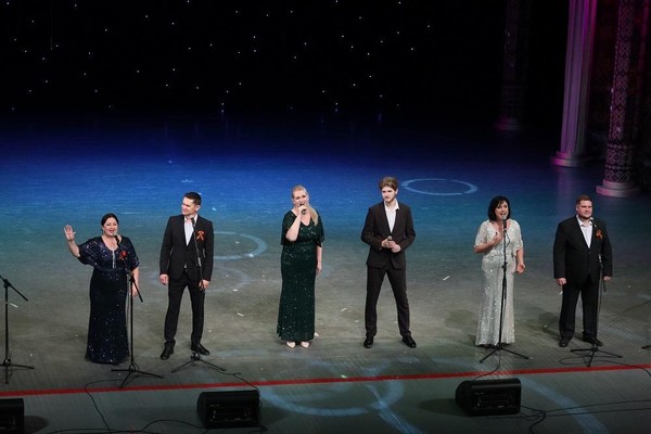 Видеообзор «Я и моя мама», посвященный Дню матери