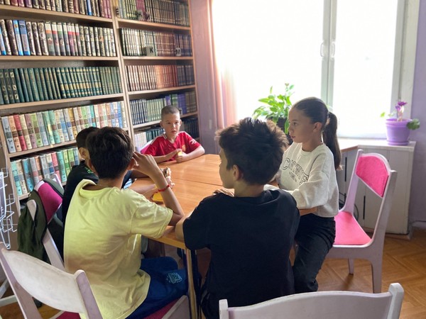 «Слова и идеи»