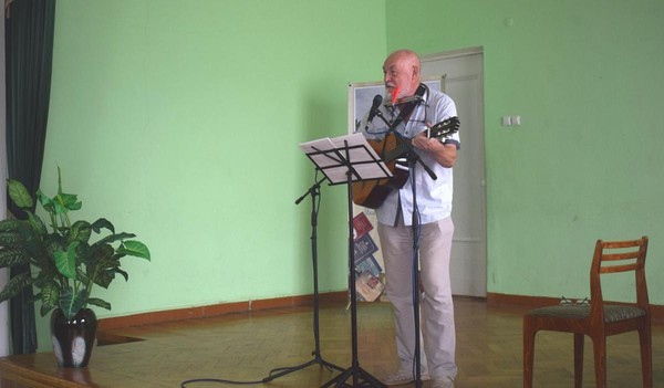 Творческий вечер Олега Пожарского «Под занавес осенний без ля-минорной грусти»