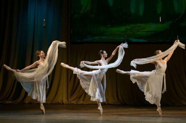 Музыкальный вечер, посвященный танцам