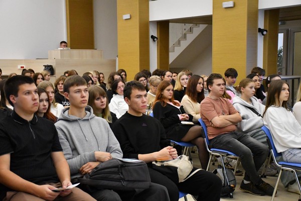 Презентация книги Аркадия Касьянова «Иллюзии реальности»