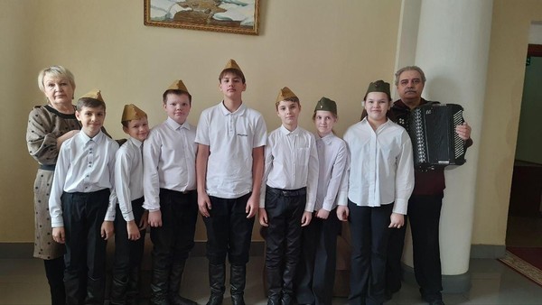 «Театр, словно чародей»