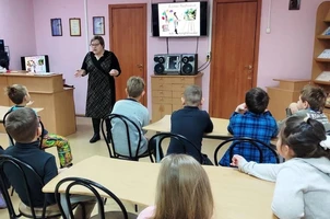 Галерея книжных иллюстраций «Книжка открывается – картинка улыбается»