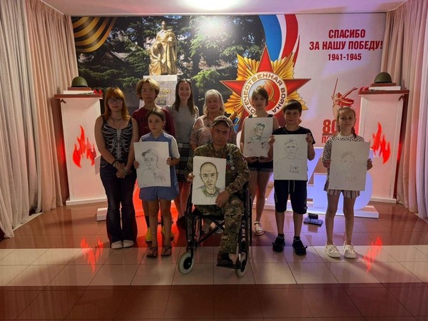 Выставка художественной студии