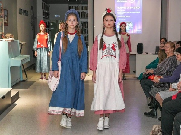 Праздничная программа «Искусство – всем!»